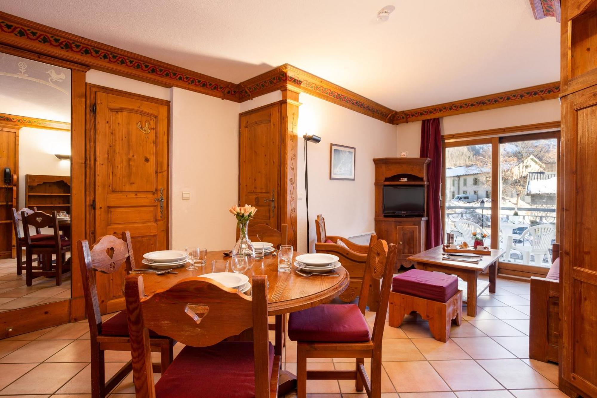 Residence Le Cristal - Grands Montets 8 - Happy Rentals シャモニー エクステリア 写真
