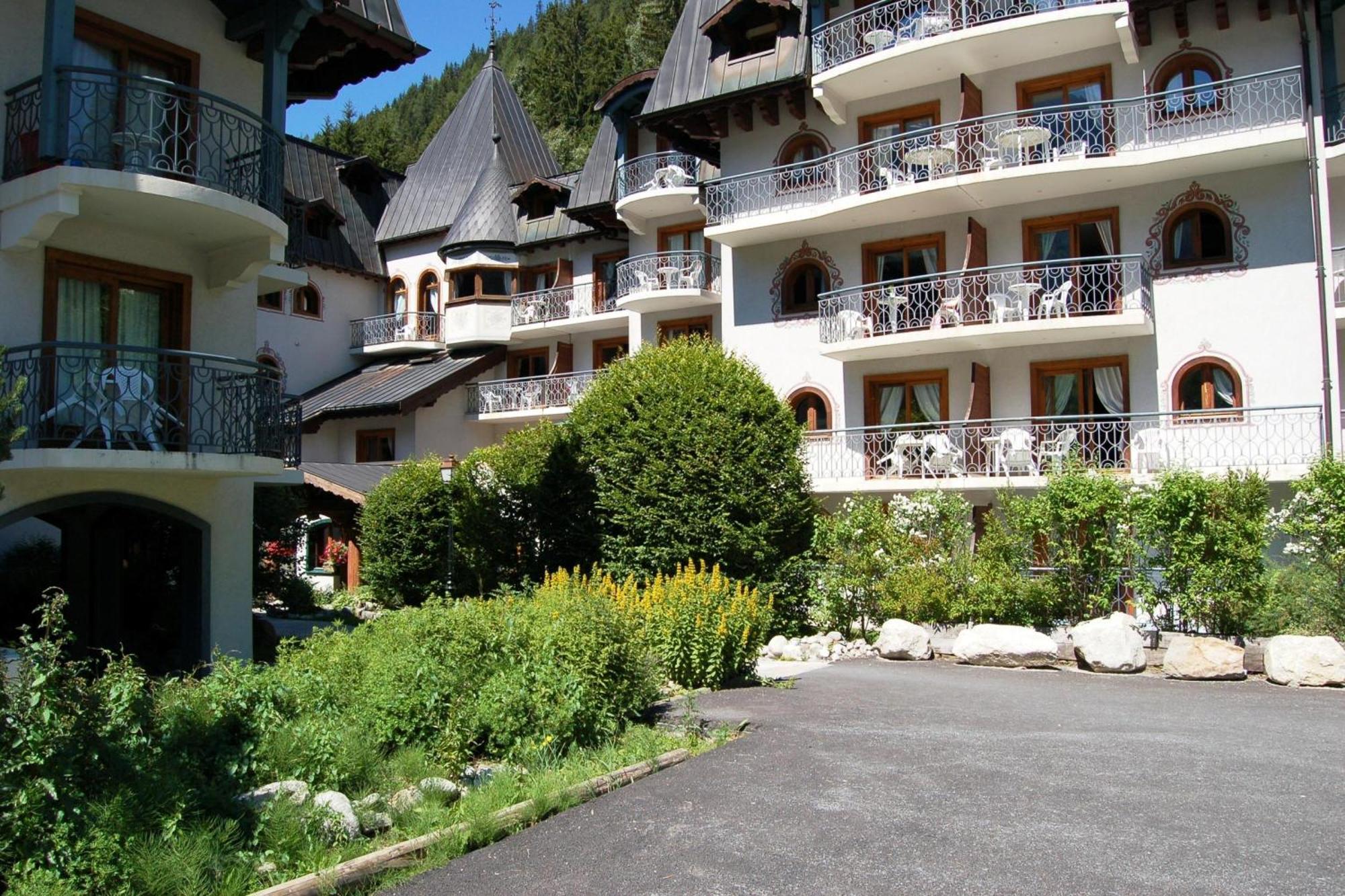 Residence Le Cristal - Grands Montets 8 - Happy Rentals シャモニー エクステリア 写真
